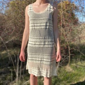 solitaire lace dress